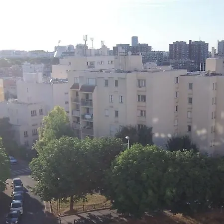Paris Porte D'italie - A Louer Avec Parking Et Vue Sur Paris * Le Kremlin-Bicêtre